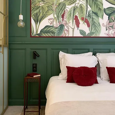 Home Chic Home - Les Suites De La Comedie Montpellier Exterior photo