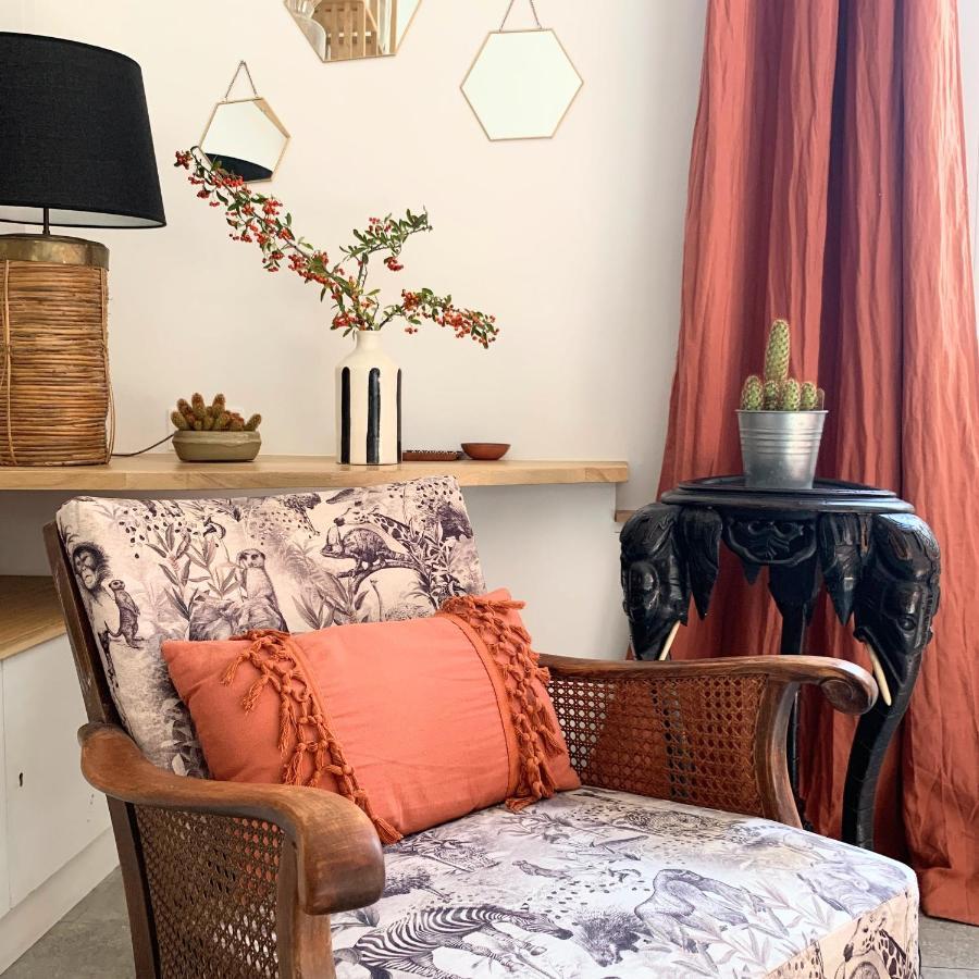 Apartment Chic - Les De La Comedie