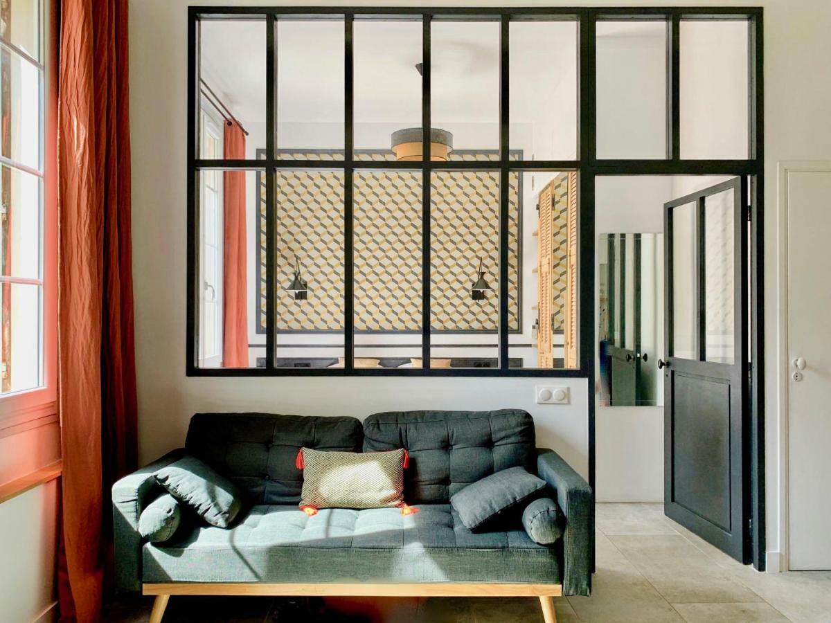 Chic - Les De La Comedie Apartment